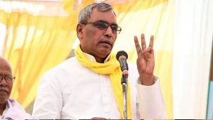 मऊ विवाद पर भड़के ओपी राजभर, अखिलेश से बोले— ‘अपने जातीय गुंडों को संभालिए’ मऊ विवाद पर भड़के ओपी राजभर, अखिलेश से बोले— ‘अपने जातीय गुंडों को संभालिए’