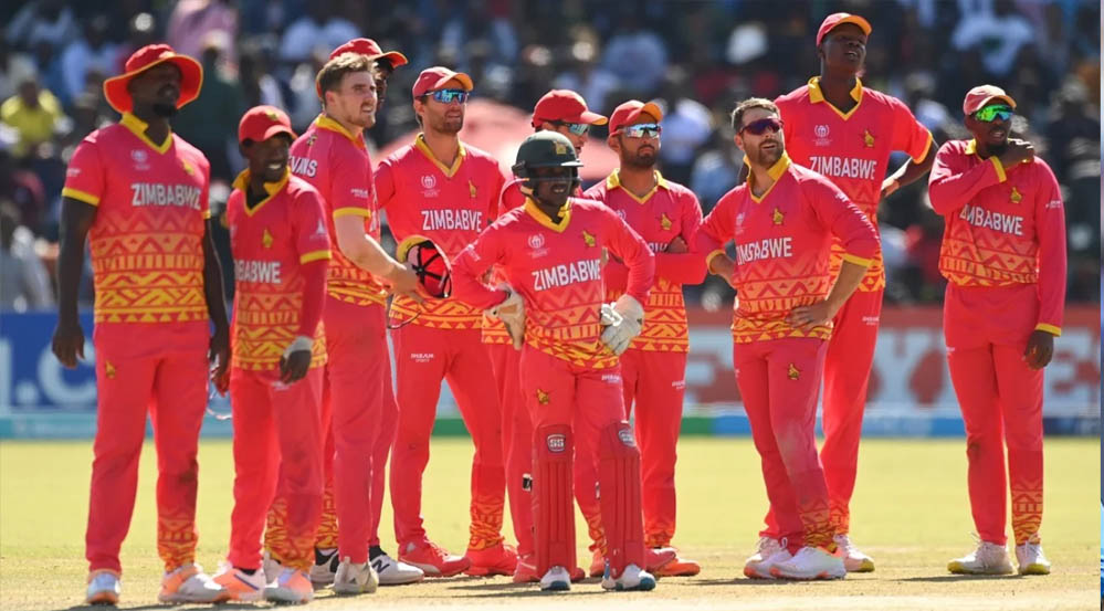 टीम इंडिया को चुनौती देने को तैयार जिम्बाव्बे! T20 सीरीज के लिए नई स्क्वॉड का ऐलान, 3 बदलाव टीम इंडिया को चुनौती देने को तैयार जिम्बाव्बे! T20 सीरीज के लिए नई स्क्वॉड का ऐलान, 3 बदलाव