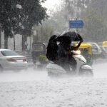 मध्य प्रदेश में बारिश का दौर तेज, 3 सिस्टम एक्टिव; अगले 4 दिन भारी वर्षा के आसार, सिवनी सबसे ज्यादा भीगा मध्य प्रदेश में बारिश का दौर तेज, 3 सिस्टम एक्टिव; अगले 4 दिन भारी वर्षा के आसार, सिवनी सबसे ज्यादा भीगा