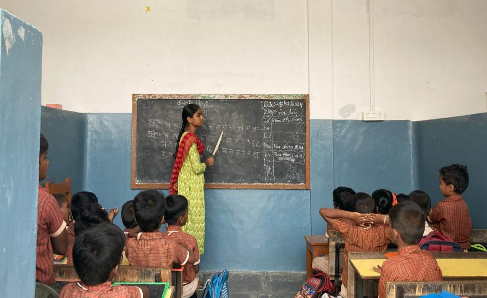 मध्यप्रदेश की शिक्षा व्यवस्था पर बड़े सवाल, लाखों छात्र कम हुए, 32 हजार स्कूलों पर लगा ताला