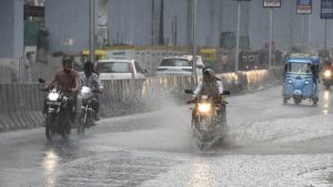 IMD Rain Alert: गुजरात, जम्मू-कश्मीर और उत्तर प्रदेश में मौसम का कहर, रेड-ऑरेंज अलर्ट जारी IMD Rain Alert: गुजरात, जम्मू-कश्मीर और उत्तर प्रदेश में मौसम का कहर, रेड-ऑरेंज अलर्ट जारी