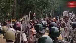 CG Breaking: सूरजपुर में जमीन अधिग्रहण के विरोध में हिंसा, पुलिस पर पथराव, DSP सहित 24+ जवान जख्मी