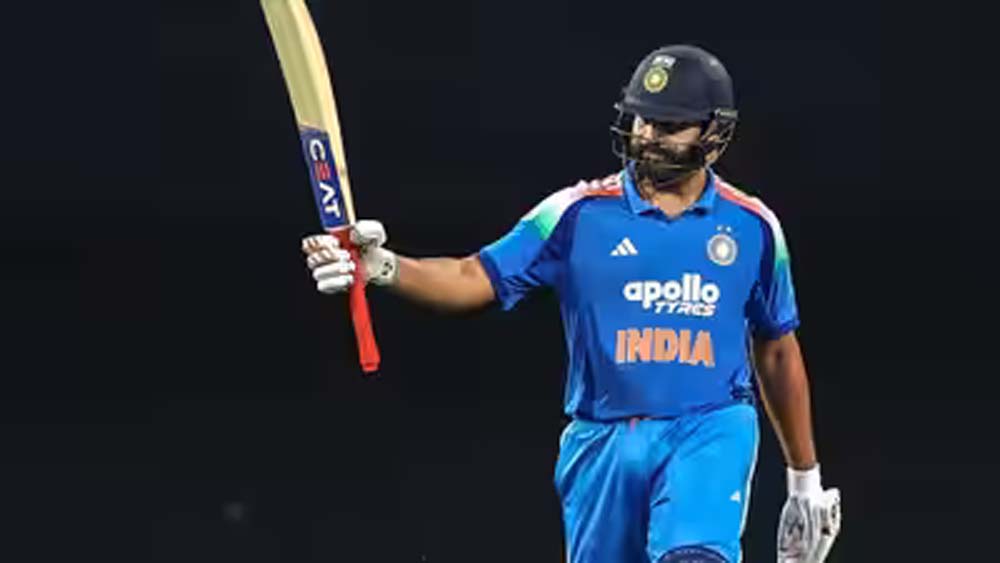 हिटमैन रोहित शर्मा के नाम दर्ज हैं वनडे के कई ऐतिहासिक रिकॉर्ड हिटमैन रोहित शर्मा के नाम दर्ज हैं वनडे के कई ऐतिहासिक रिकॉर्ड