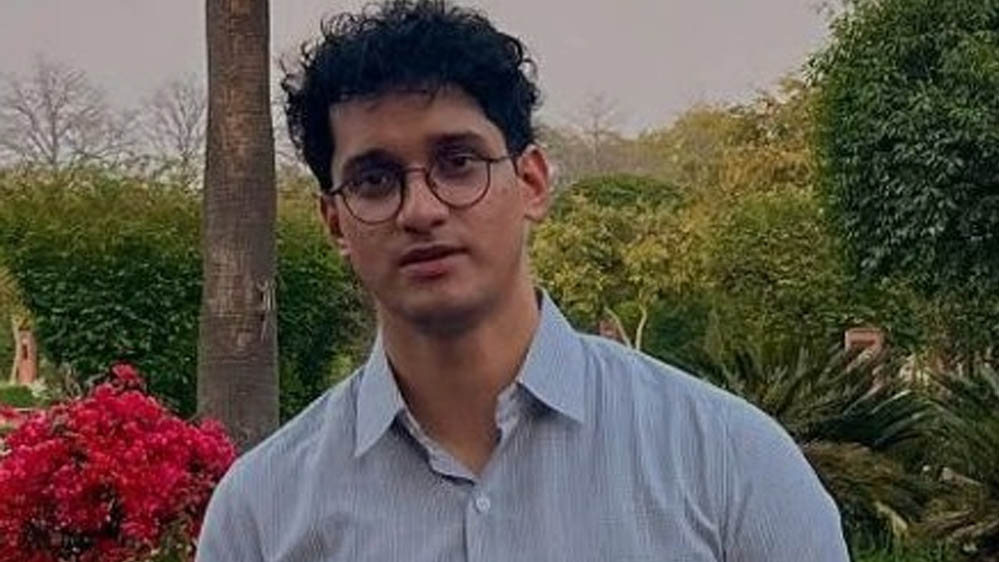 साइबर कार्रवाई के बीच सौरव दास का पलटवार! बोले- ‘PM भगवान नहीं, लोकतंत्र में मजाक की आजादी है’