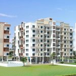 फ्लैट में रहने वालों के लिए जरूरी खबर! सोसायटी के नियम टूटे तो जुर्माना मालिक देगा या किरायेदार?