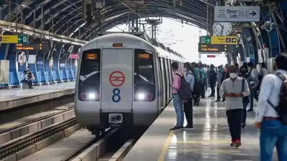 हैदरपुर बादली मोड़ मेट्रो स्टेशन पर एस्केलेटर बंद, यात्रियों के लिए एडवाइजरी जारी