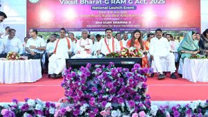 उपमुख्यमंत्री ने गंडईखुर्द में प्रदेश के पहले विकास कार्य के रूप में शेड निर्माण प्रस्ताव को दी स्वीकृति