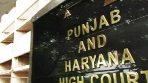 Footpath Encroachment: हाई कोर्ट ने कहा- फुटपाथ पैदल यात्रियों के लिए हैं, अतिक्रमण पर सख्त कार्रवाई करें