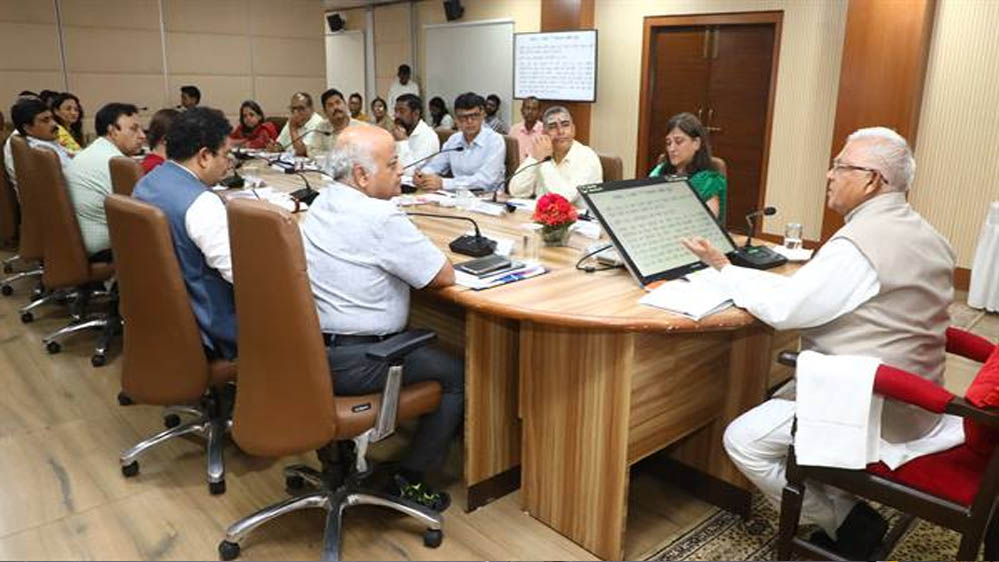 राज्यपाल पटेल का निर्देश: वन अधिकार अधिनियम का प्रभावी क्रियान्वयन समन्वय के साथ करें राज्यपाल पटेल का निर्देश: वन अधिकार अधिनियम का प्रभावी क्रियान्वयन समन्वय के साथ करें