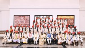 बस्तर आज शांति, विकास और समृद्धि की नई दिशा में आगे बढ़ रहा है : राष्ट्रपति श्रीमती द्रौपदी मुर्मु बस्तर आज शांति, विकास और समृद्धि की नई दिशा में आगे बढ़ रहा है : राष्ट्रपति श्रीमती द्रौपदी मुर्मु