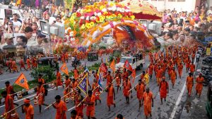 कांवड़ यात्रा 2026: गाजियाबाद में 10 लाख श्रद्धालुओं के स्वागत की तैयारी, 300 कैंप और 12 अगस्त तक बदला ट्रैफिक कांवड़ यात्रा 2026: गाजियाबाद में 10 लाख श्रद्धालुओं के स्वागत की तैयारी, 300 कैंप और 12 अगस्त तक बदला ट्रैफिक
