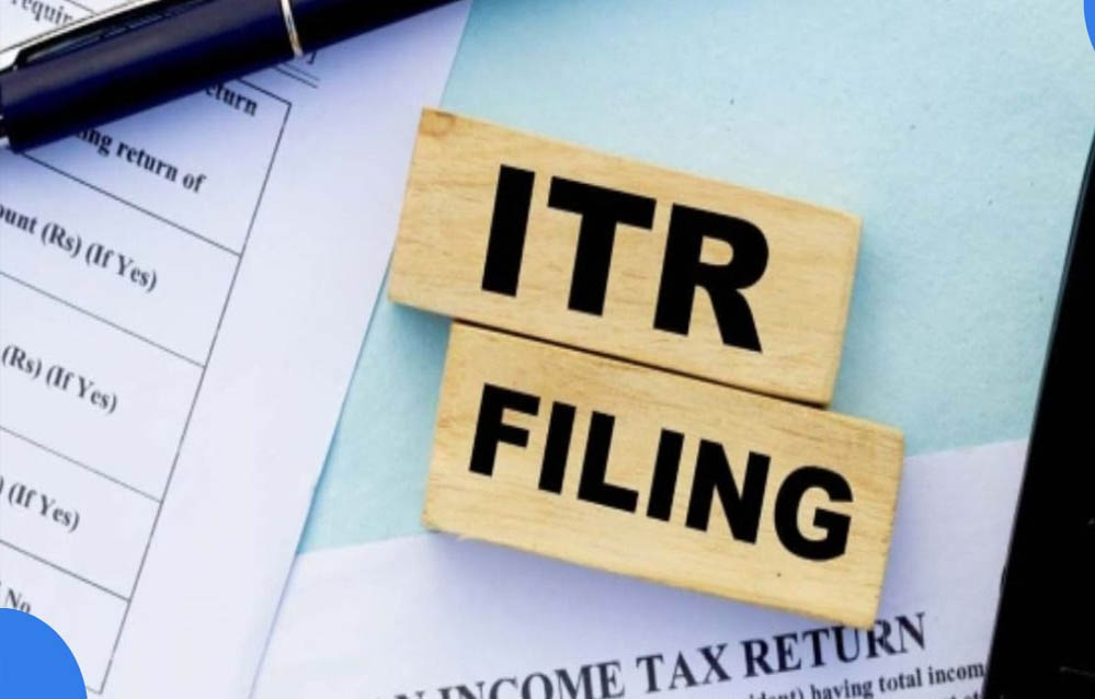 ITR भरने की आखिरी चेतावनी! देरी हुई तो लगेगा ₹5,000 तक का जुर्माना, जानें पूरी डेडलाइन ITR भरने की आखिरी चेतावनी! देरी हुई तो लगेगा ₹5,000 तक का जुर्माना, जानें पूरी डेडलाइन