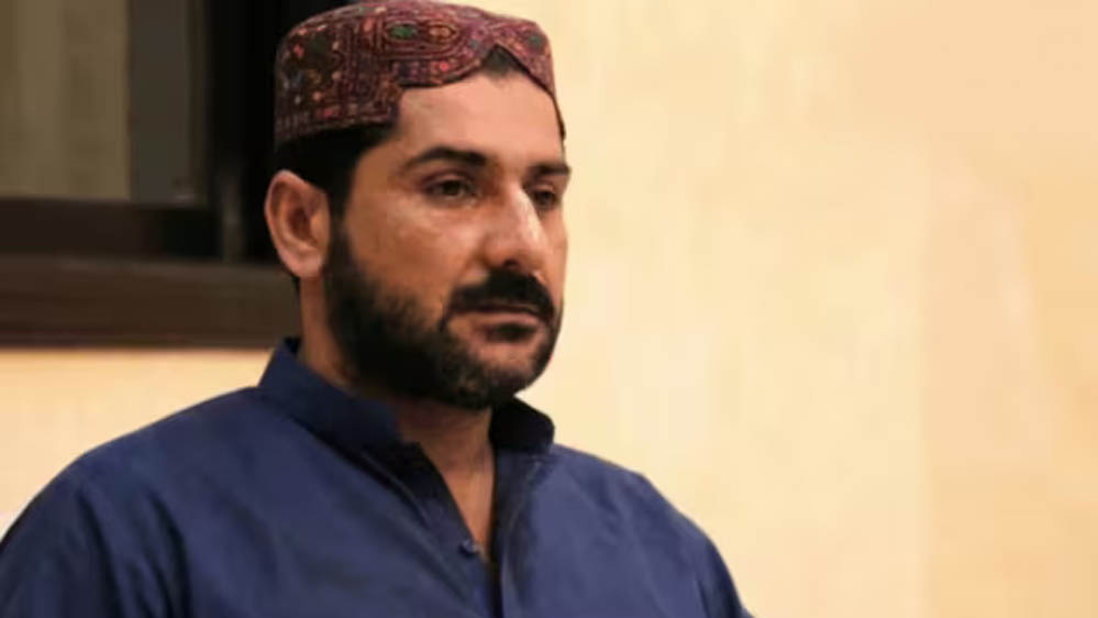 Pakistan Crime: कराची में उजैर बलोच के भाई पर जानलेवा हमला, क्या फिर शुरू हुई गैंगवार? Pakistan Crime: कराची में उजैर बलोच के भाई पर जानलेवा हमला, क्या फिर शुरू हुई गैंगवार?