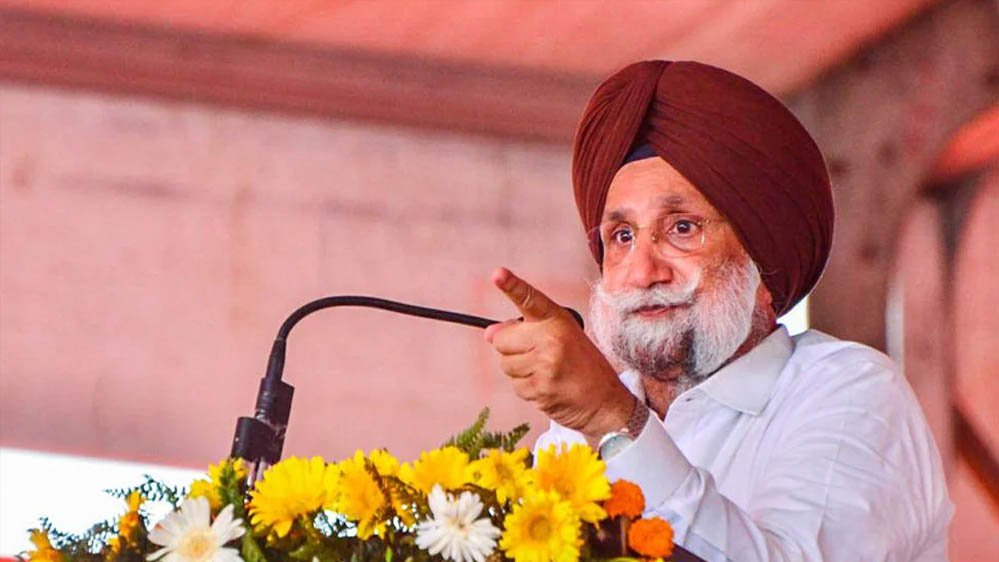 अमित शाह से सुखजिंदर रंधावा की मुलाकात से सियासी चर्चाएं तेज, सांसद ने किया बड़ा खुलासा