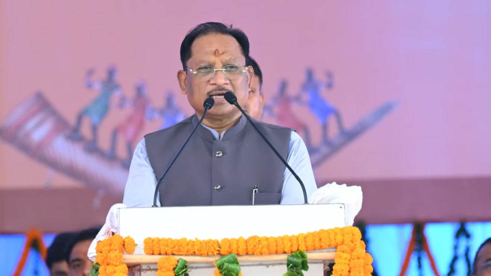 रायपुर: मुख्यमंत्री विष्णुदेव साय ने बम्हनीडीह के विकास की नई यात्रा का किया शुभारंभ