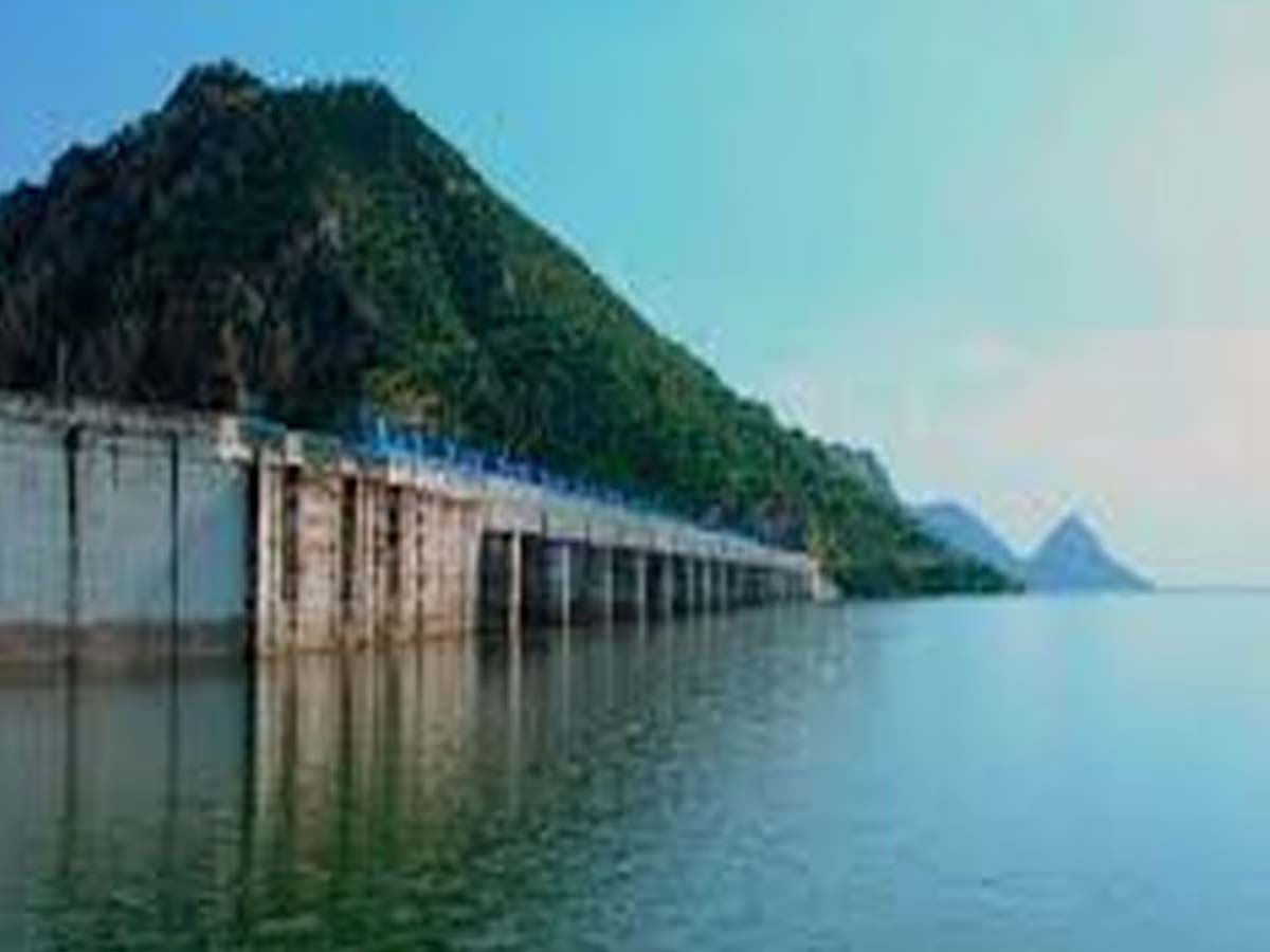 जयपुर-अजमेर की प्यास बुझाने वाले बीसलपुर बांध का घटने लगा जलस्तर जयपुर-अजमेर की प्यास बुझाने वाले बीसलपुर बांध का घटने लगा जलस्तर
