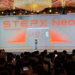 चीन ने पेश किया दुनिया का पहला एजेंटिक AI स्मार्टफोन StepX Neo