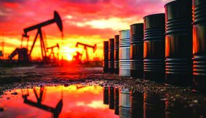 7 देशों ने मिलाया हाथ, Crude Oil Production पर लिया बड़ा फैसला; पेट्रोल-डीजल की कीमतों पर पड़ेगा असर? 7 देशों ने मिलाया हाथ, Crude Oil Production पर लिया बड़ा फैसला; पेट्रोल-डीजल की कीमतों पर पड़ेगा असर?