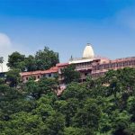 मनसा देवी मंदिर में चढ़ावे की व्यवस्था होगी पारदर्शी, पुजारियों के लिए बिना जेब वाले कुर्ते अनिवार्य मनसा देवी मंदिर में चढ़ावे की व्यवस्था होगी पारदर्शी, पुजारियों के लिए बिना जेब वाले कुर्ते अनिवार्य