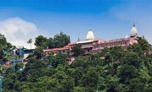 मनसा देवी मंदिर में चढ़ावे की व्यवस्था होगी पारदर्शी, पुजारियों के लिए बिना जेब वाले कुर्ते अनिवार्य मनसा देवी मंदिर में चढ़ावे की व्यवस्था होगी पारदर्शी, पुजारियों के लिए बिना जेब वाले कुर्ते अनिवार्य