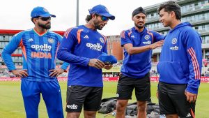 टीम इंडिया का अगला मिशन जिम्बाब्वे, तीन टी20 मैचों की सीरीज टीम इंडिया का अगला मिशन जिम्बाब्वे, तीन टी20 मैचों की सीरीज