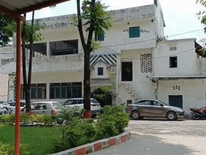 सरकारी जमीन पर बनी मस्जिद को अवैध मानते हुए बेदखली के निर्देश सरकारी जमीन पर बनी मस्जिद को अवैध मानते हुए बेदखली के निर्देश