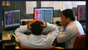 US-Iran जंग और महंगे तेल का असर, खुलते ही धड़ाम हुआ Stock Market, निवेशकों में मचा डर US-Iran जंग और महंगे तेल का असर, खुलते ही धड़ाम हुआ Stock Market, निवेशकों में मचा डर
