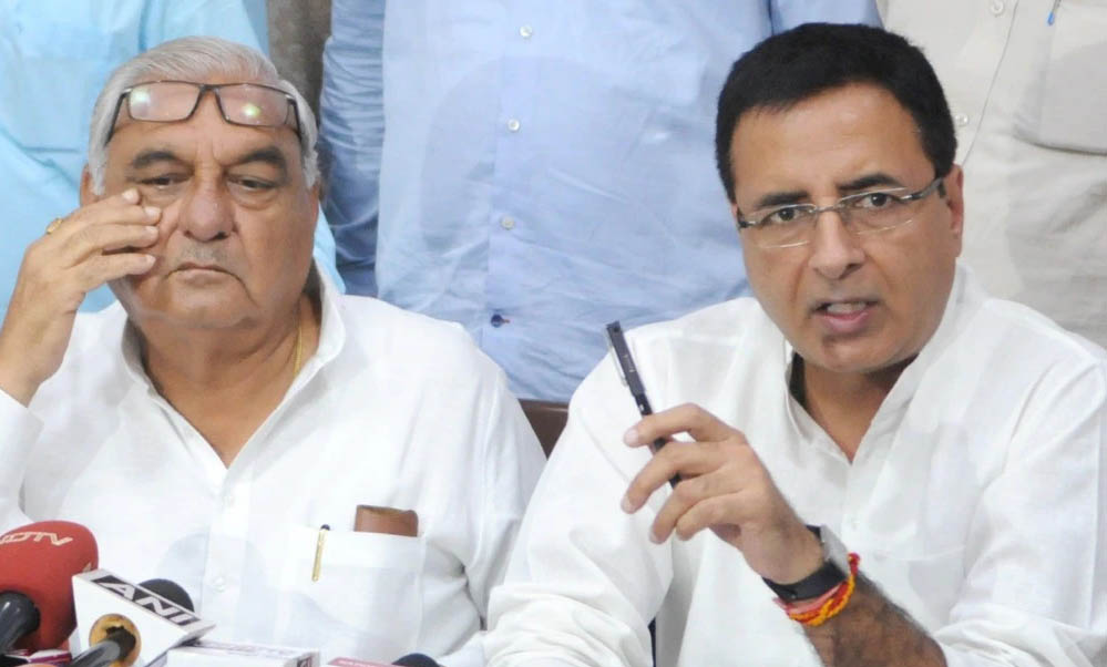 ’20 साल हो गए आपका साथ देते हुए…’ मंच पर हुड्डा-सुरजेवाला की नोकझोंक से हरियाणा कांग्रेस में हलचल