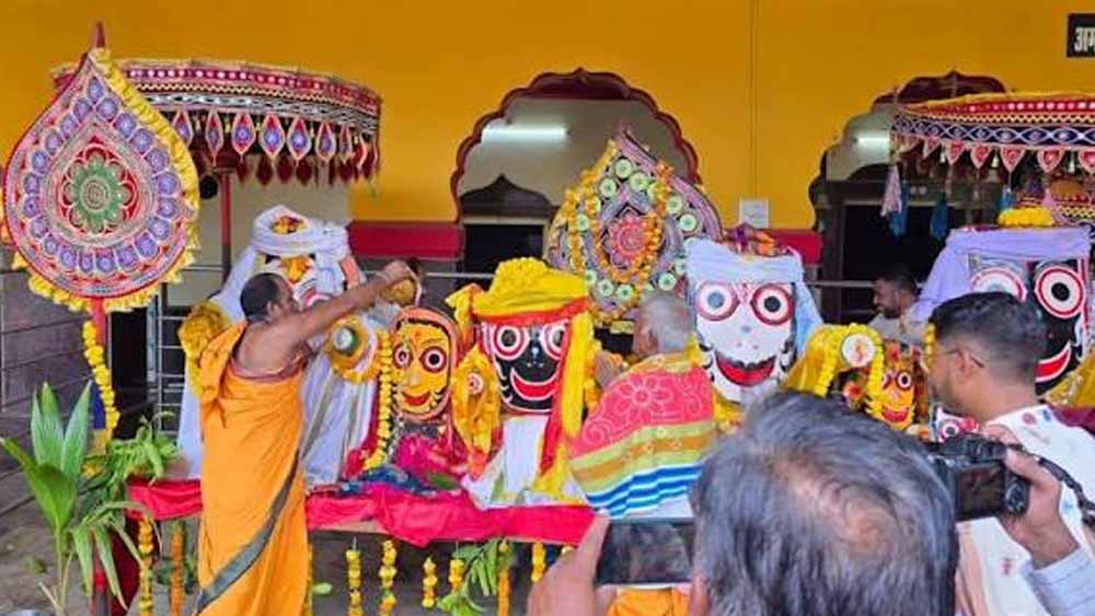 जगदलपुर का श्रीगोंचा महापर्व: भक्ति, परंपरा और सामाजिक समरसता का भव्य संगम जगदलपुर का श्रीगोंचा महापर्व: भक्ति, परंपरा और सामाजिक समरसता का भव्य संगम