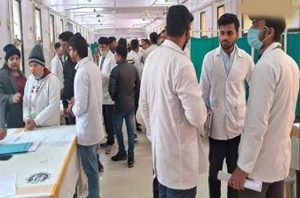 स्वास्थ्य मंत्री से JDA प्रतिनिधियों की अहम मुलाकात, UG बॉन्ड खत्म करने का मिला आश्वासन