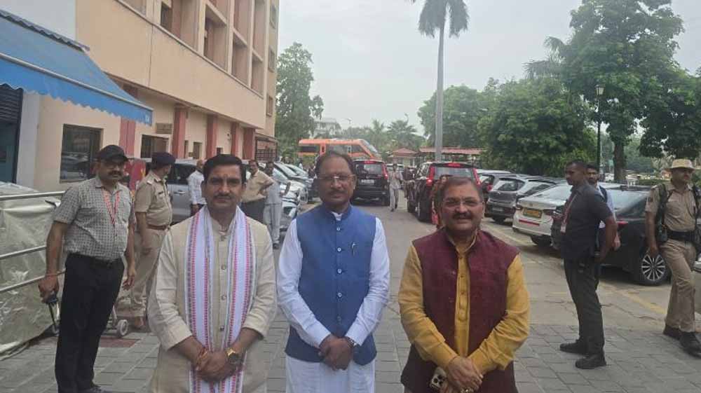 छत्तीसगढ़ को रेल विकास की बड़ी उम्मीद, मंत्री ने परियोजनाएं बढ़ाने का दिया भरोसा, CM साय का बड़ा बयान छत्तीसगढ़ को रेल विकास की बड़ी उम्मीद, मंत्री ने परियोजनाएं बढ़ाने का दिया भरोसा, CM साय का बड़ा बयान