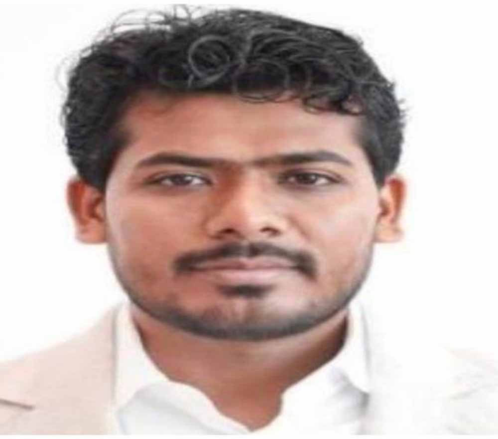 महादेव बेटिंग ऐप मामले में बड़ा एक्शन, सौरभ चंद्राकर को ओमान पुलिस ने दबोचा महादेव बेटिंग ऐप मामले में बड़ा एक्शन, सौरभ चंद्राकर को ओमान पुलिस ने दबोचा