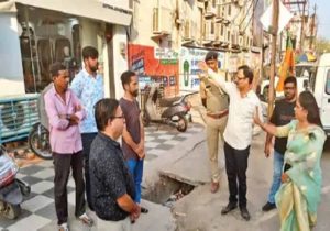 रायपुर के पंडरी मार्केट में प्रशासन की बड़ी कार्रवाई, पुरानी होलसेल दुकान से हटा अतिक्रमण