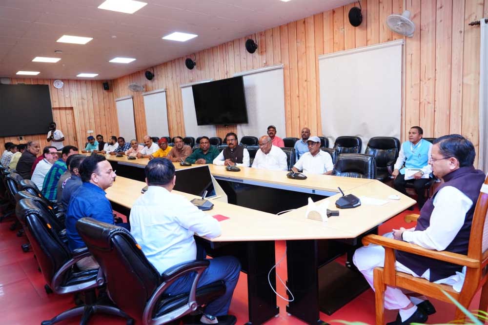 मीडिया प्रतिनिधियों को मिला हरिद्वार कुंभ का आमंत्रण मीडिया प्रतिनिधियों को मिला हरिद्वार कुंभ का आमंत्रण