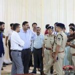संभाग आयुक्त शर्मा और आईजी मती वर्धन ने कार्यक्रम स्थल पर देखीं व्यवस्थाएं संभाग आयुक्त शर्मा और आईजी मती वर्धन ने कार्यक्रम स्थल पर देखीं व्यवस्थाएं