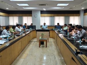 छत्तीसगढ़ में ईवी चार्जिंग नेटवर्क को मिलेगा बूस्ट, सरकार लाएगी एकीकृत एप छत्तीसगढ़ में ईवी चार्जिंग नेटवर्क को मिलेगा बूस्ट, सरकार लाएगी एकीकृत एप