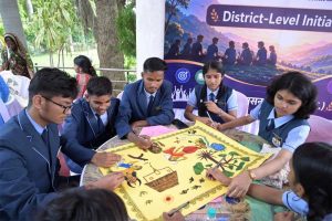 पहली बार मेधावी विद्यार्थियों के लिए खुले कोरिया कलेक्टर निवास के द्वार