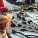 लोकजीवन और पारंपरिक वेशभूषा के संरक्षक रघुविंद्र मलिक को सम्मान, ऐतिहासिक संग्रह बना आकर्षण लोकजीवन और पारंपरिक वेशभूषा के संरक्षक रघुविंद्र मलिक को सम्मान, ऐतिहासिक संग्रह बना आकर्षण