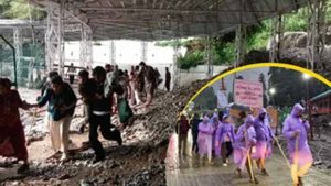 अमरनाथ धाम में हरियाणा के साहिल की अनोखी सेवा, थके श्रद्धालुओं के पैर दबाकर जीता दिल अमरनाथ धाम में हरियाणा के साहिल की अनोखी सेवा, थके श्रद्धालुओं के पैर दबाकर जीता दिल