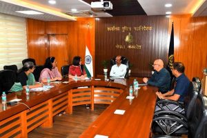 महिला सुरक्षा, सामुदायिक पुलिसिंग, साइबर जागरूकता, नशा मुक्ति तथा बालिका सुरक्षा के नवाचारों पर हुई विस्तृत चर्चा महिला सुरक्षा, सामुदायिक पुलिसिंग, साइबर जागरूकता, नशा मुक्ति तथा बालिका सुरक्षा के नवाचारों पर हुई विस्तृत चर्चा