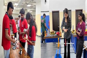 ग्लोबल स्किल पार्क अन्य राज्यों के विद्यार्थियों के लिए भी बन रहा है अत्याधुनिक कौशल प्रशिक्षण का प्रमुख केंद्र : मंत्री टेटवाल ग्लोबल स्किल पार्क अन्य राज्यों के विद्यार्थियों के लिए भी बन रहा है अत्याधुनिक कौशल प्रशिक्षण का प्रमुख केंद्र : मंत्री टेटवाल