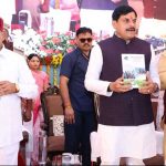 मुख्यमंत्री डॉ. यादव ने उज्जैन-जावरा ग्रीनफील्ड फोरलेन प्रोजेक्ट का किया भूमि पूजन मुख्यमंत्री डॉ. यादव ने उज्जैन-जावरा ग्रीनफील्ड फोरलेन प्रोजेक्ट का किया भूमि पूजन