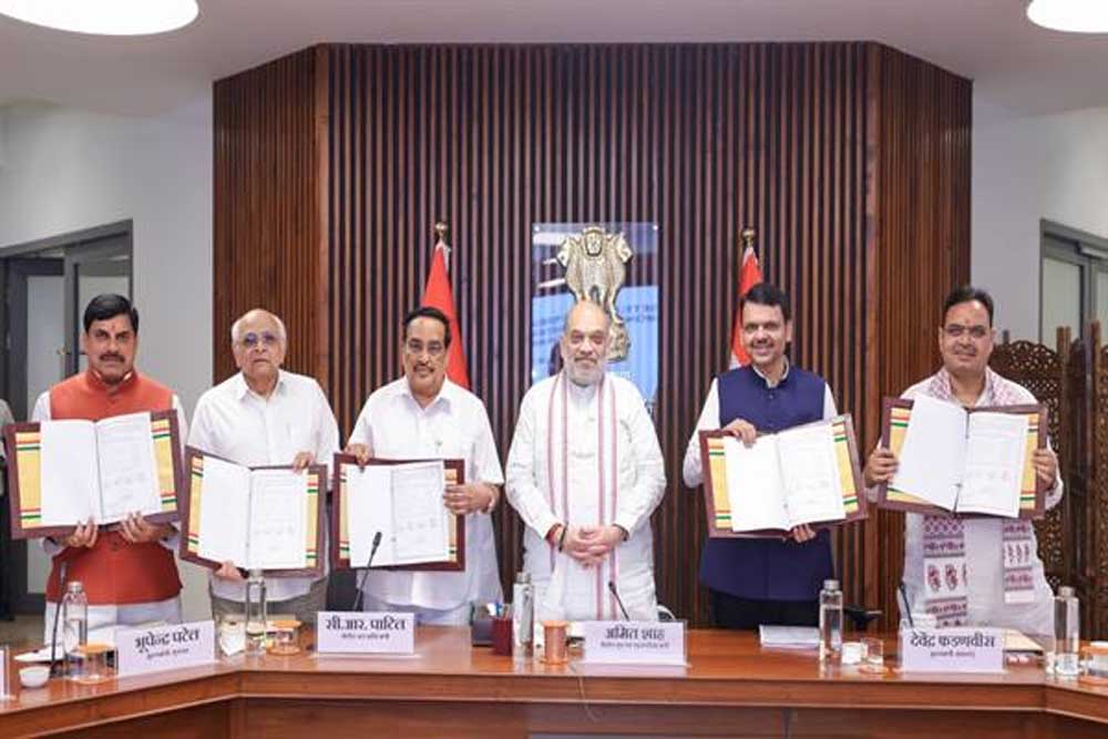 प्रधानमंत्री नरेन्द्र मोदी जी के नेतृत्व में जल सुरक्षा को मजबूत करने और जल क्षेत्र में सहकारी संघवाद को बढ़ावा देने के लिए कई ऐतिहासिक पहल