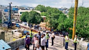 स्टेशन निर्माण का हुआ था विरोध, अब इंदौर मेट्रो सर्वे में कम मिली कंपन तीव्रता स्टेशन निर्माण का हुआ था विरोध, अब इंदौर मेट्रो सर्वे में कम मिली कंपन तीव्रता