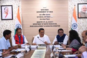 केंद्रीय जल शक्ति मंत्री  सीआर पाटिल की पहल पर छत्तीसगढ़ और ओडिशा के बीच नई दिल्ली में हुई  बैठक