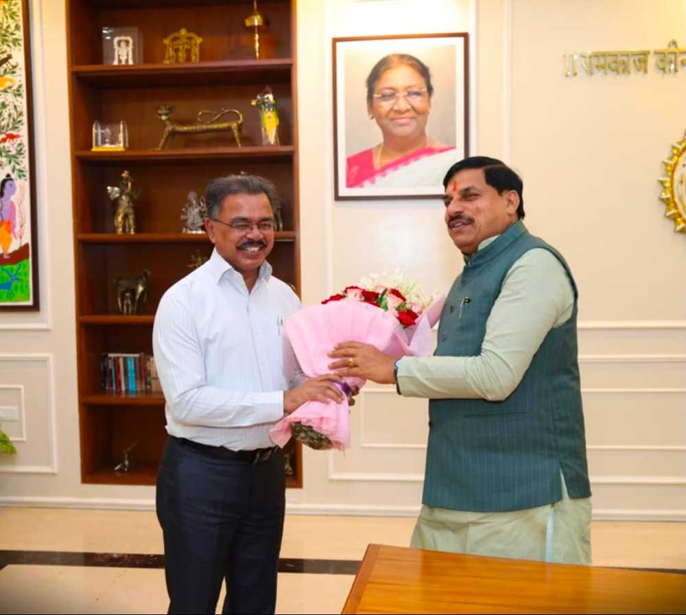 अपर मुख्य सचिव से मुख्य सचिव तक का सफर, अशोक बर्णवाल को मिली प्रदेश की बड़ी जिम्मेदारी अपर मुख्य सचिव से मुख्य सचिव तक का सफर, अशोक बर्णवाल को मिली प्रदेश की बड़ी जिम्मेदारी