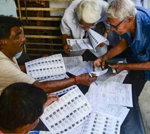 चंडीगढ़ वोटर लिस्ट अपडेट: 66 हजार नाम हटाने की तैयारी, 21 जुलाई को आएगी ड्राफ्ट सूची