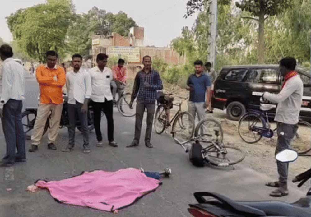पंजाब में भीषण सड़क हादसा, स्कूल बस ने बाइक सवार दो छात्रों को कुचला, मौके पर गई जान