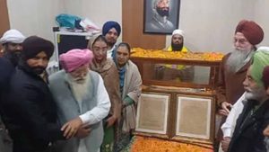 विदेशी धरती पर जत्थेदार की अपील, सिख समुदाय से सांस्कृतिक विरासत और पंजाबी भाषा को संजोने का आग्रह विदेशी धरती पर जत्थेदार की अपील, सिख समुदाय से सांस्कृतिक विरासत और पंजाबी भाषा को संजोने का आग्रह
