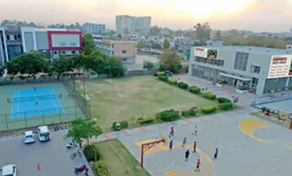 Punjab News: मोहाली में स्कूलों के लिए 4 एकड़ के प्लॉट्स की ई-ऑक्शन, निवेशकों को बड़ा अवसर Punjab News: मोहाली में स्कूलों के लिए 4 एकड़ के प्लॉट्स की ई-ऑक्शन, निवेशकों को बड़ा अवसर